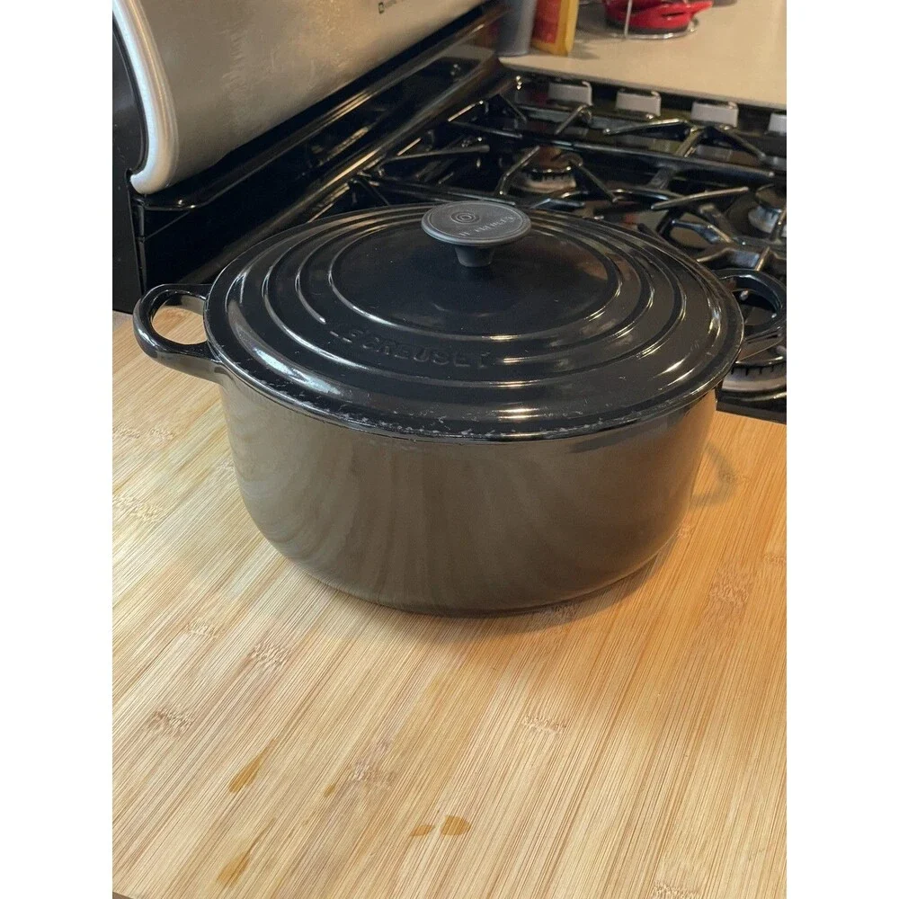 Le Creuset #26 5.5 Qt Round Dutch Oven Shiny Black Onyx Enamel Cast Iron France